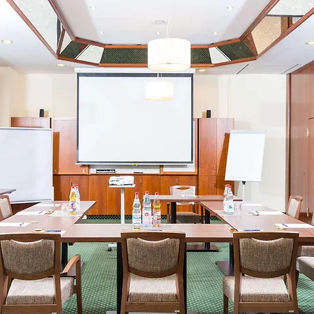 Lenz Ohg Hotel 3*