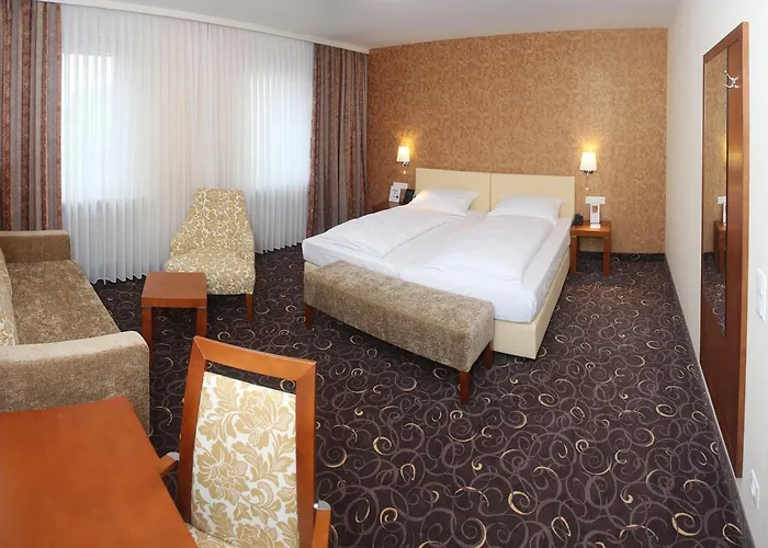 Lenz Ohg Hotel 3*